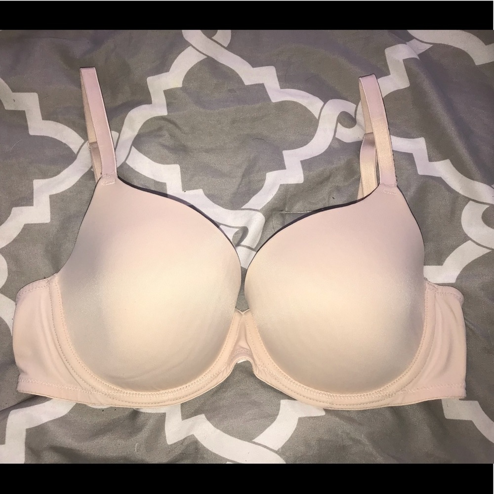 VS Pink Nude Bra